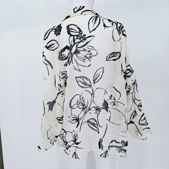 Zara Sheer Floral Button Up Short White L New - Picture 2 of 8